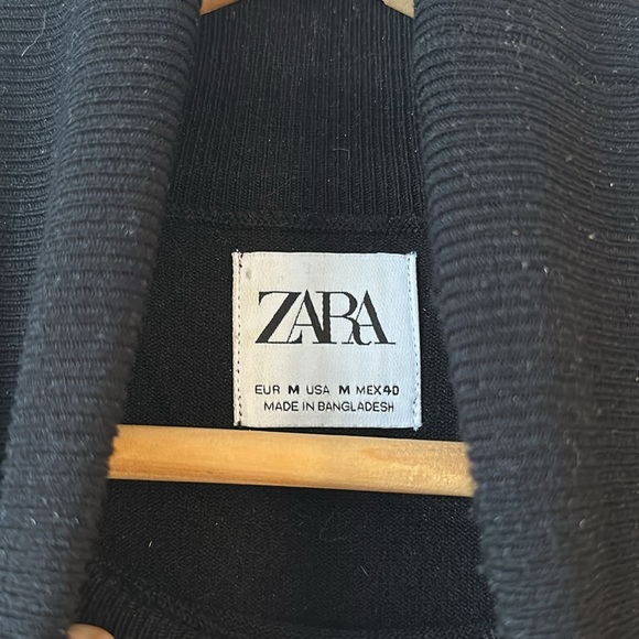 ZARA - TURTLENECK - Picture 2 of 4